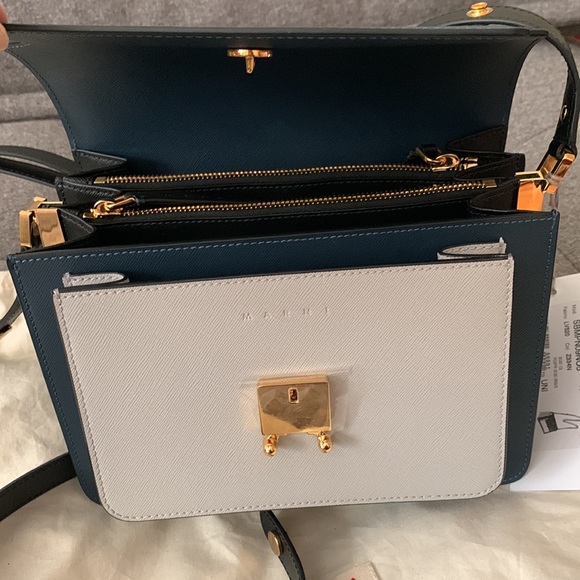 Marni Navy & White Staffiano Medium Trunk Shoulder Bag Made in Italy NWT - Picture 3 of 6